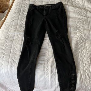 Black ripped skinny jeans